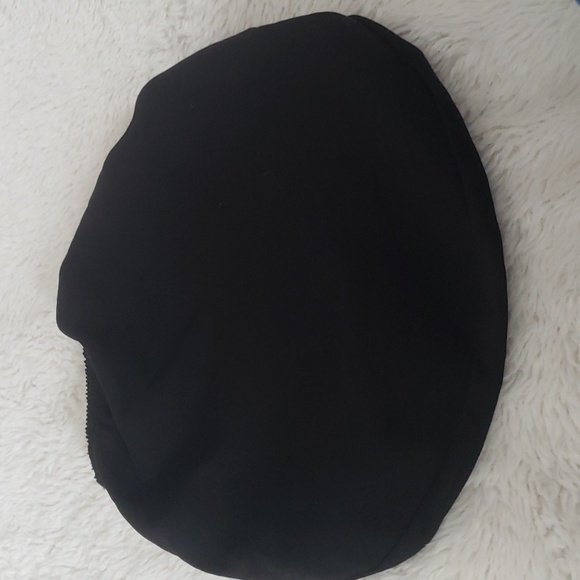 Minnie Mouse Wristlet - Picture 9 of 10